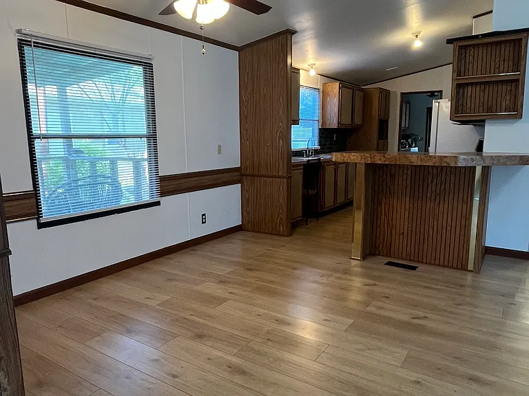13601 Crooked Creek Dr — Photo 4