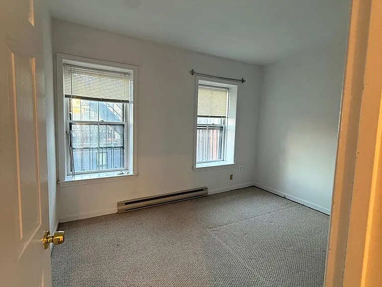 1742 Washington St #3 — Photo 9