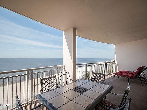3rd image of 2228 Beach Dr