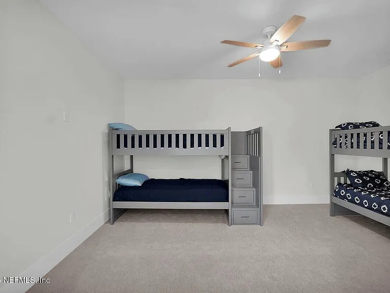 586 A1a N — Photo 28