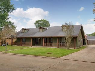 421 Highpoint Dr, Alexandria, LA 71303