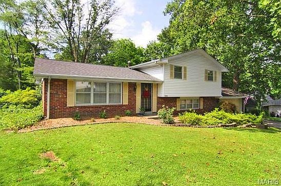 1st image of 2809 Thomas Dr
