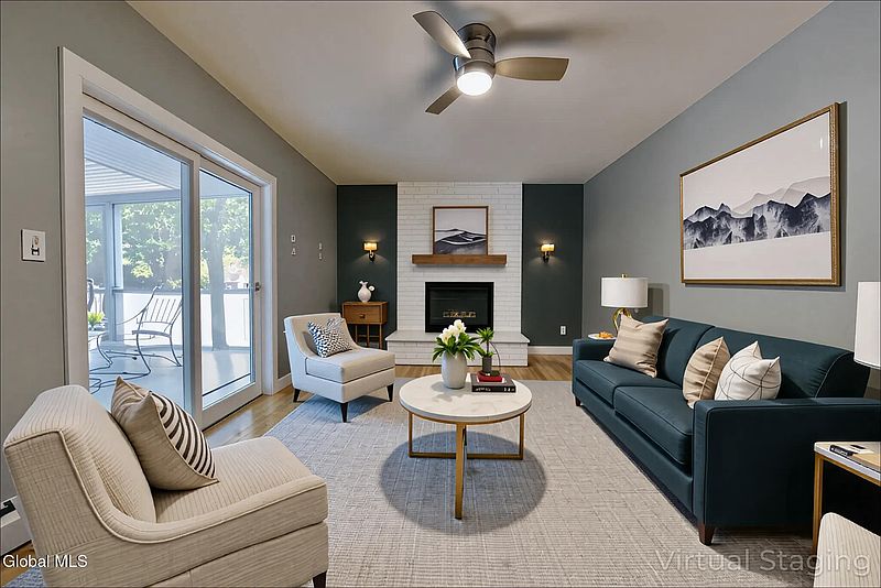 3rd image of 4 Putnam Lane