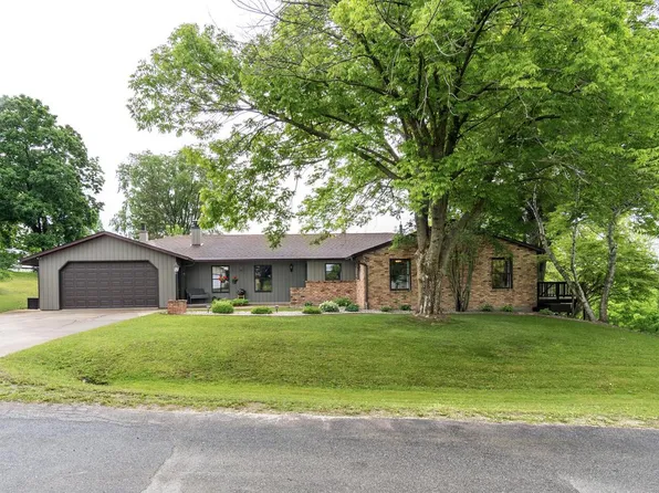 W4965 Woodhaven DRIVE, La Crosse, WI 54601