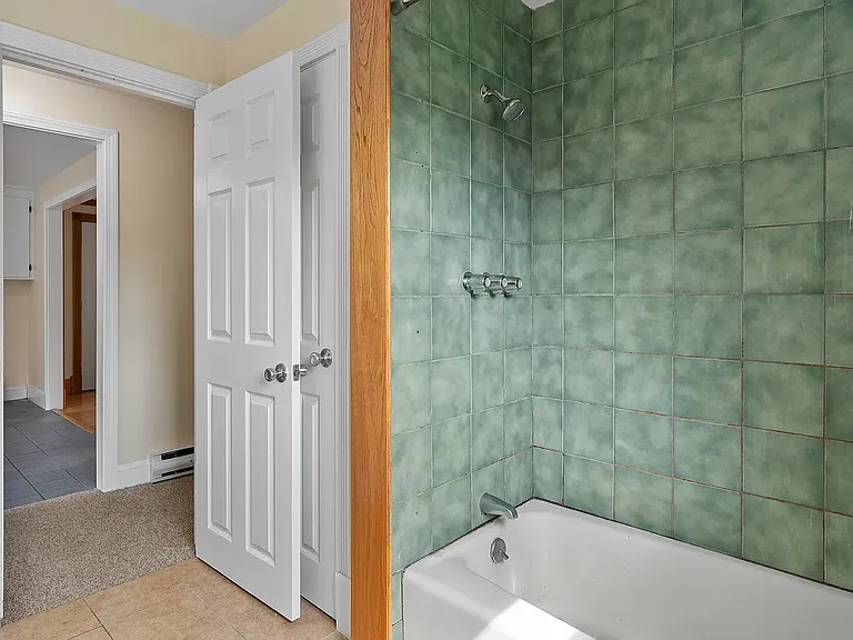 585 Walnut Hill Rd — Photo 26