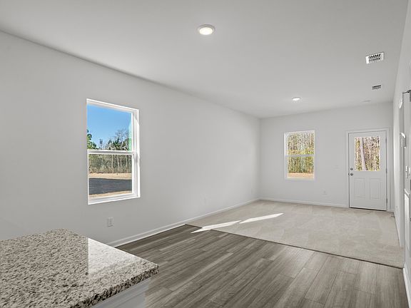 3rd image of 450 Castillo Dr.