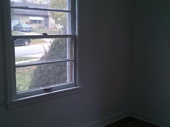 5th image of 1716 Macarthur Dr