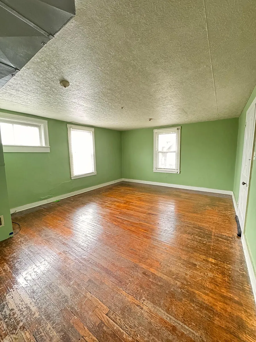 Building Photo - 700 Woodbourne Ave #6