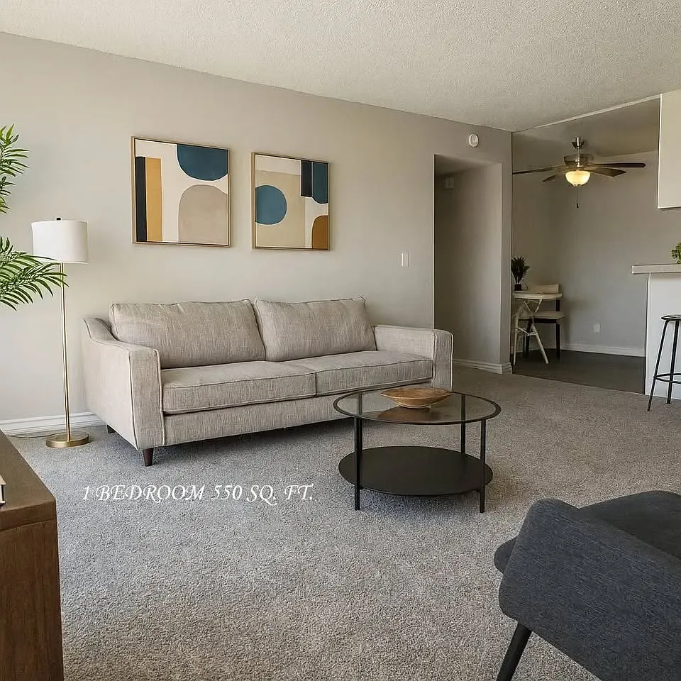 1 bed, 626 sqft, $2,165 — Photo 2