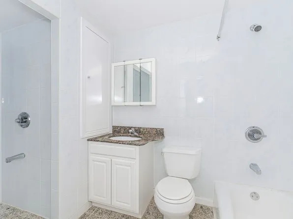 2367 East 28th Street image 15 of 22