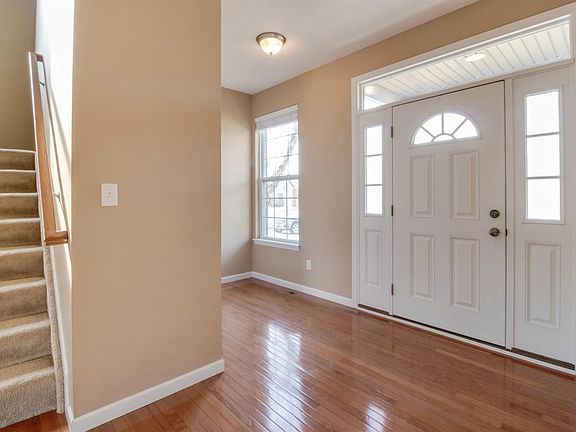 3rd image of 8360 Windy Harbor Way