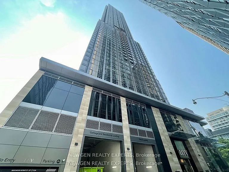 11 Yorkville Ave #3610 — Photo 2