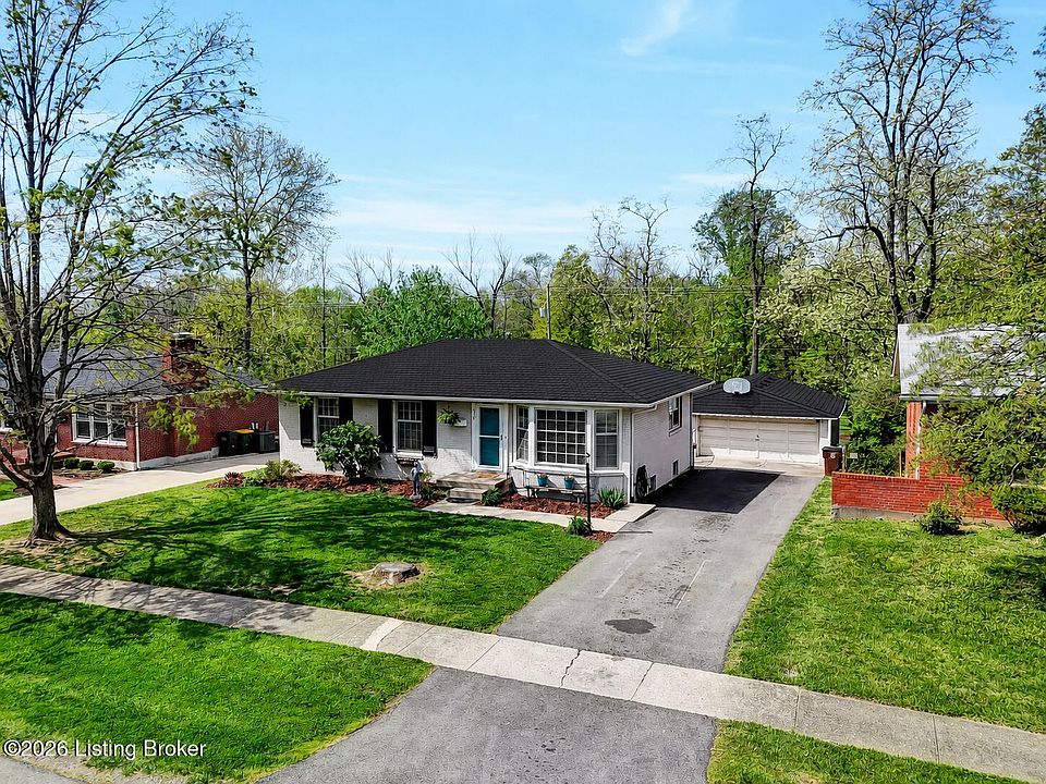 1st image of 410 Westwood Dr
