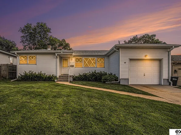 6117 Elm St, Omaha, NE 68106