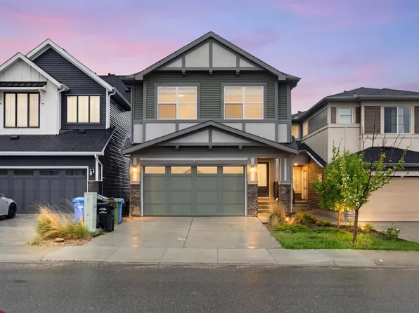 15 E Homestead Close NE, Calgary, AB T3J 2H2