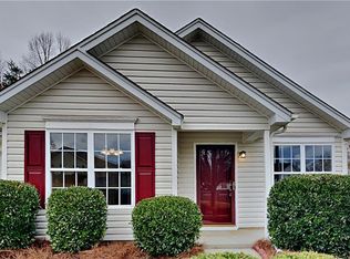 302 Apple Ridge Rd, Greensboro, NC 27407