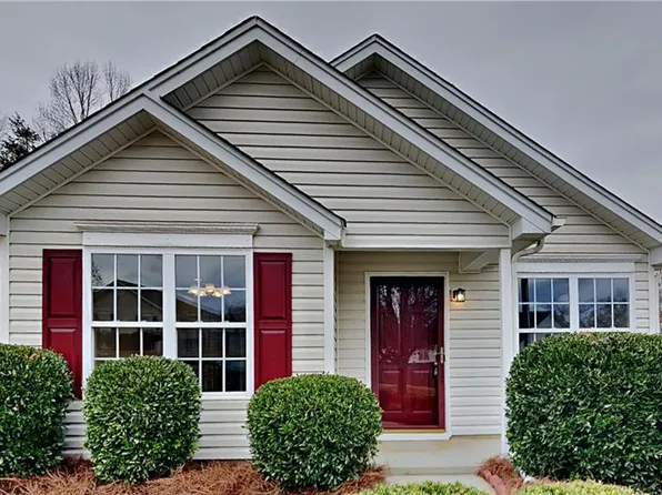 302 Apple Ridge Rd, Greensboro, NC 27407
