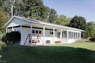 2nd image of 1547 102nd Ave