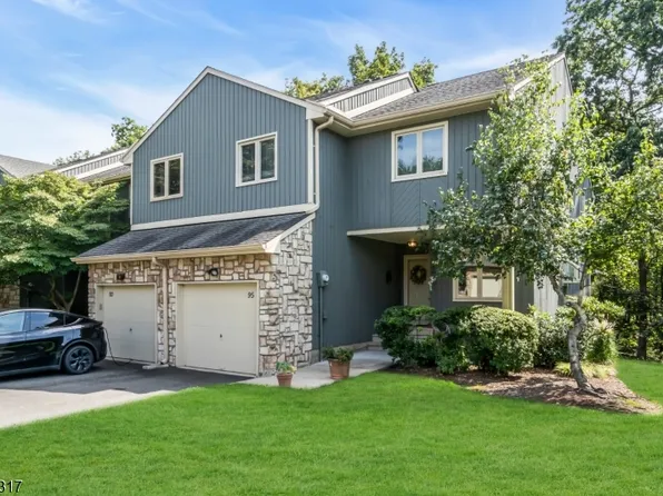 95 Bond St, Bridgewater Twp., NJ 08807