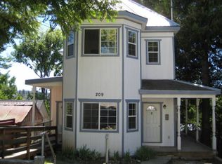 209 Lloyd St APT 3, Grass Valley, CA 95945