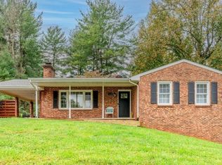 1409 Tunbridge Rd, Lynchburg, VA 24501