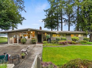 3820 Sunset Beach Dr NW, Olympia, WA 98502
