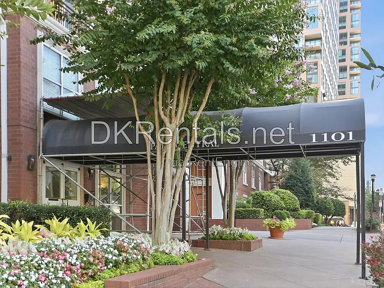 1101 Juniper St NE #728 — Photo 3