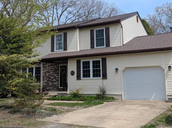 2436 Medford Rd, Atco, NJ 08004