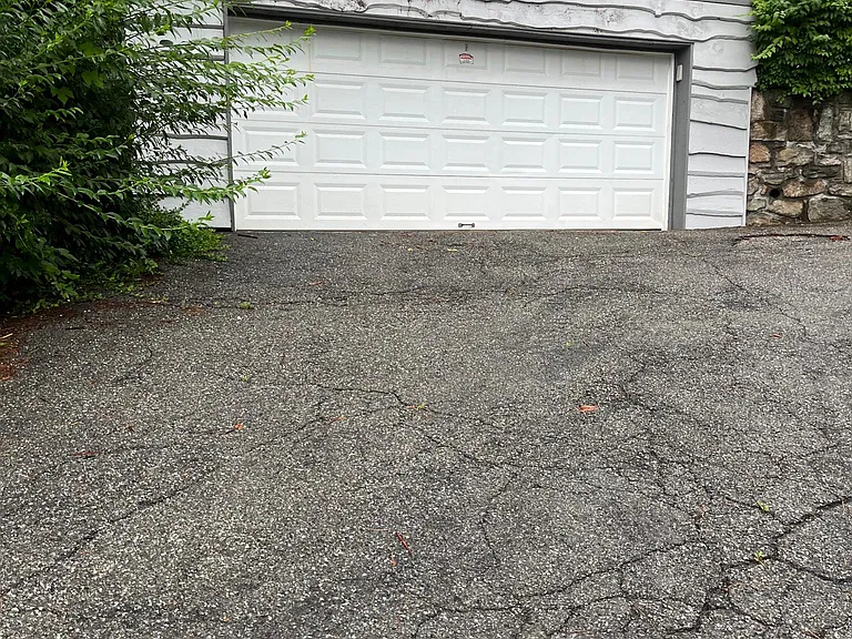 2 car detached garage