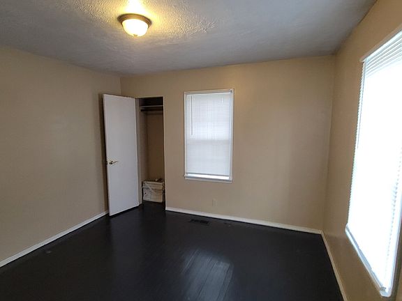 4th image of 351 S Gray St