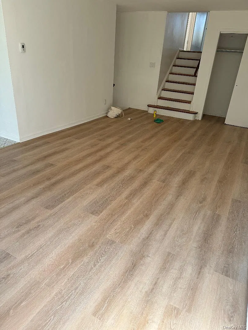 3 bed, 2.0 bath, 3432 sqft, $2,900 — Photo 1