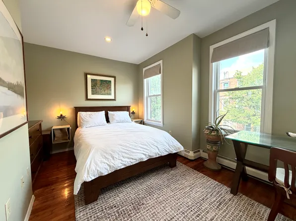 229 Brunswick St APT 3, Jersey City, NJ 07302