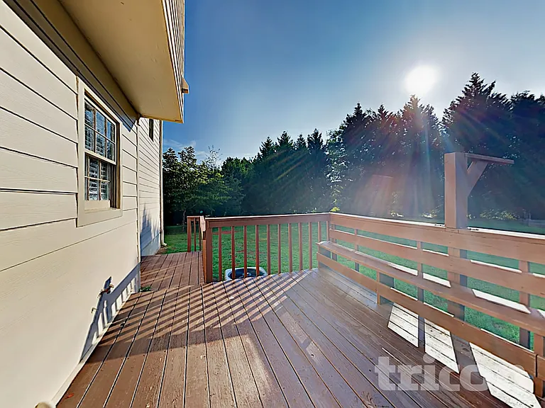 3850 Paulownia Dr — Photo 15