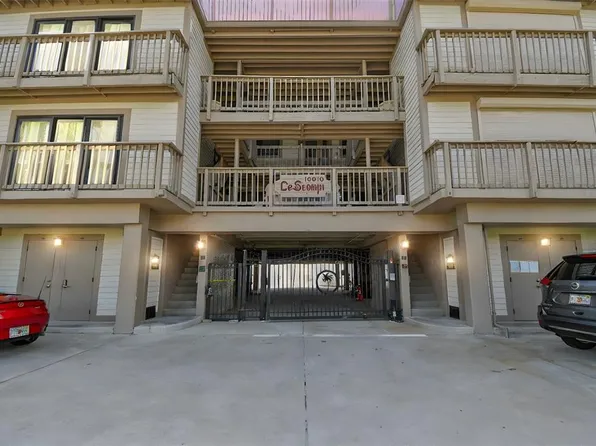 19010 Gulf Blvd APT 203, Indian Shores, FL 33785