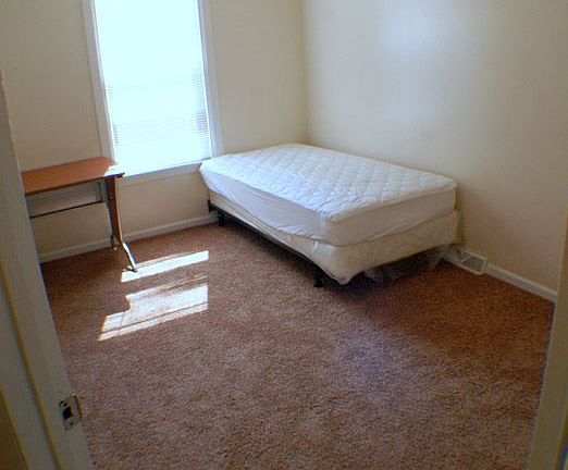 203-cherry-2-room-2