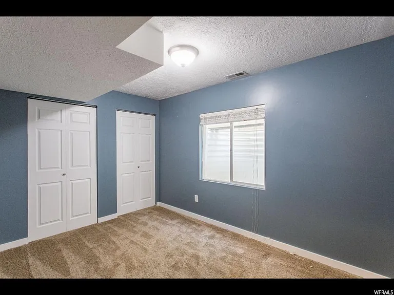 2724 S Richmond St E — Photo 10