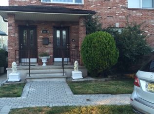 1110 14th St, Fort Lee, NJ 07024