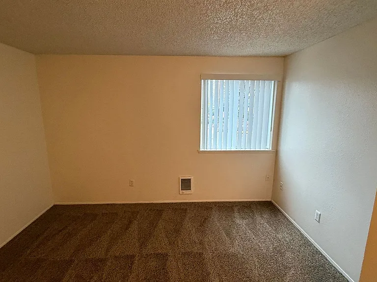 West Hills Village — Photo 10