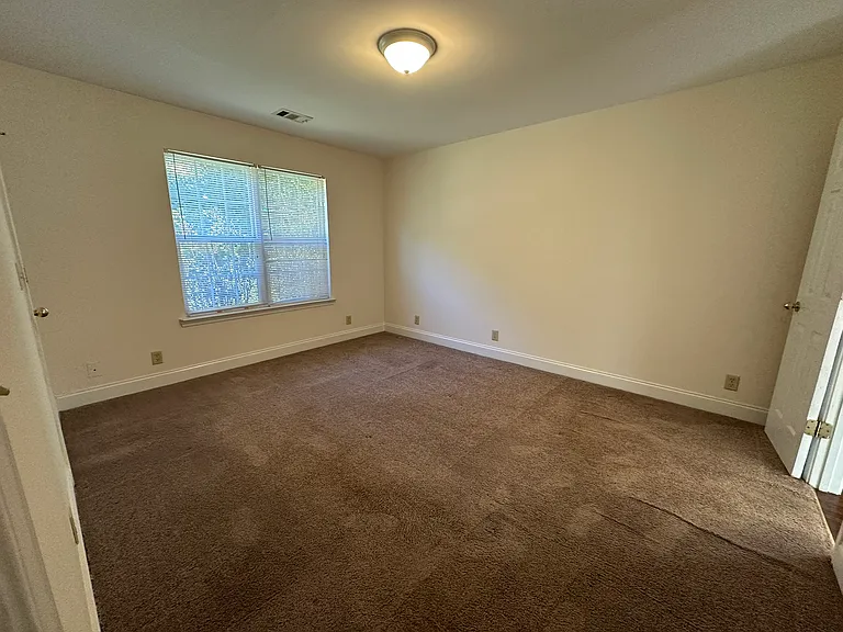212 Porter St #212 — Photo 11