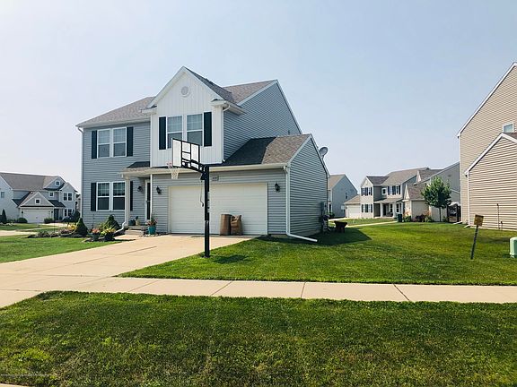 3rd image of 15170 Loxley Ln