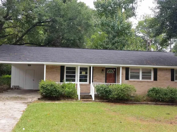 2527 Stonehenge Dr, Cayce, SC 29033