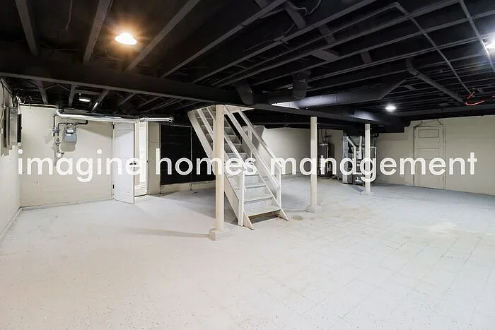 5545 Vogel Rd — Photo 11