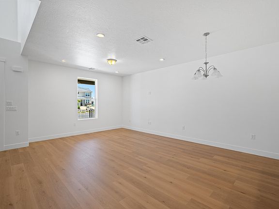 4th image of 5539 S Carnelian Pkwy