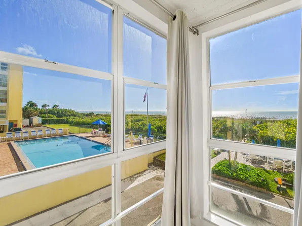 4700 Ocean Beach Blvd APT 207, Cocoa Beach, FL 32931