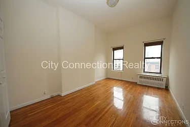 Rented by City Connections Realty