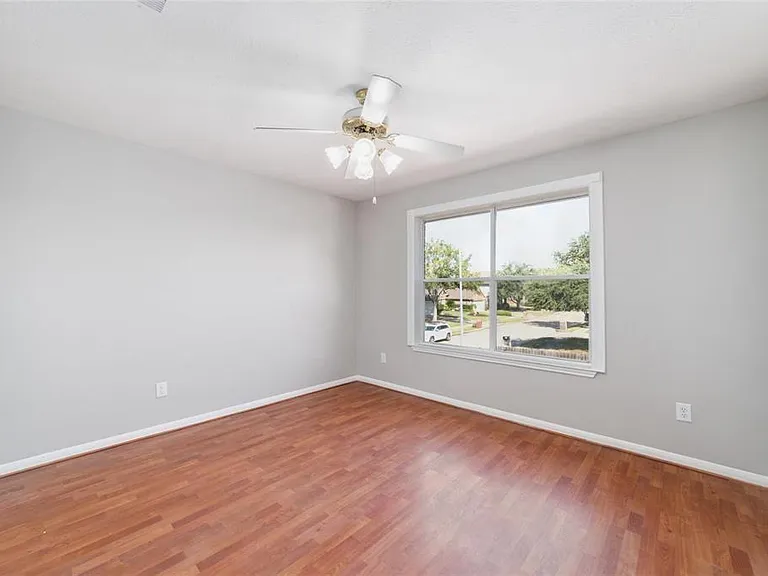 457 Corridor Way — Photo 23