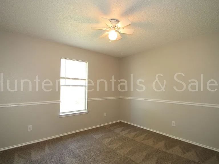 4307 Frontier Trl — Photo 17
