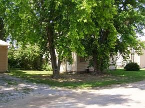 2nd image of 301 Oak Ave