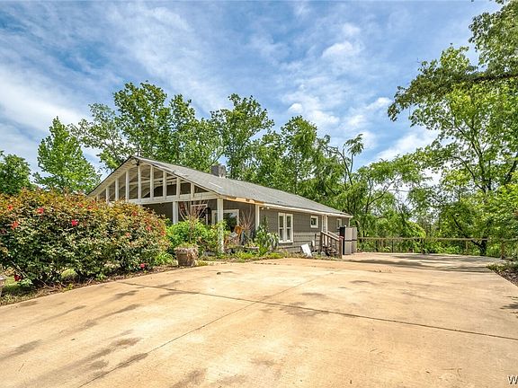 4th image of 10933 Sexton Bend Rd