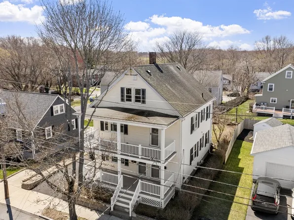 39 Dustin St, Peabody, MA 01960